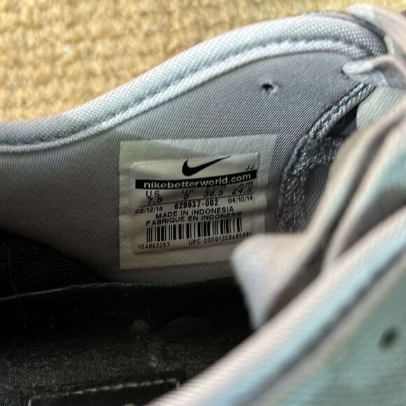 Retro (2014) Nike Free TR Fit 4 sneakers; Women’s 7.5 - Picture 6 of 7